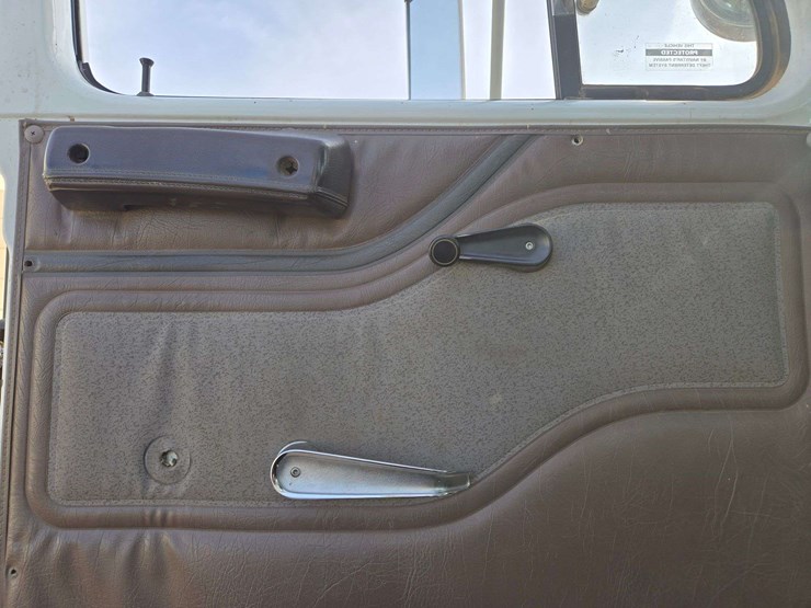 2001-international-2001-image-25