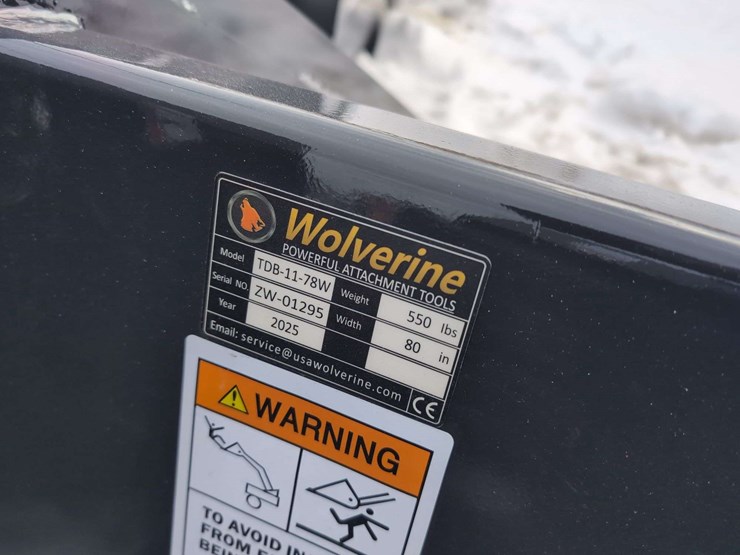 (1)-wolverine-78"-skid-steer-track-duty-bucket-tdb-11-78w-image-4