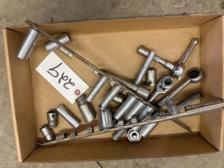 sockets-&-rachets-image-1