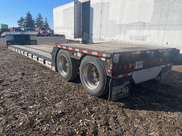 2016-muv-all-detach-image-13