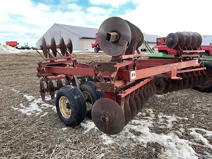 case-ih-470-image-6