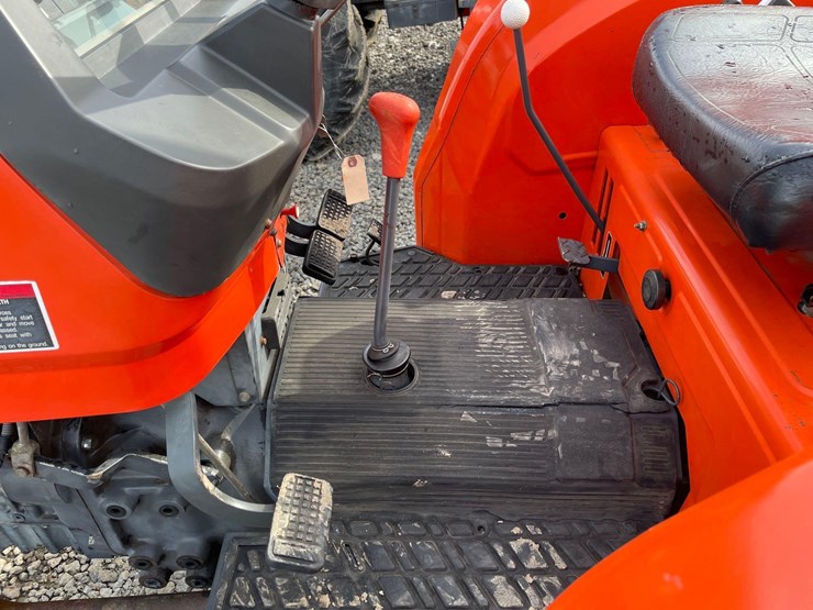 kubota-m5400-image-18