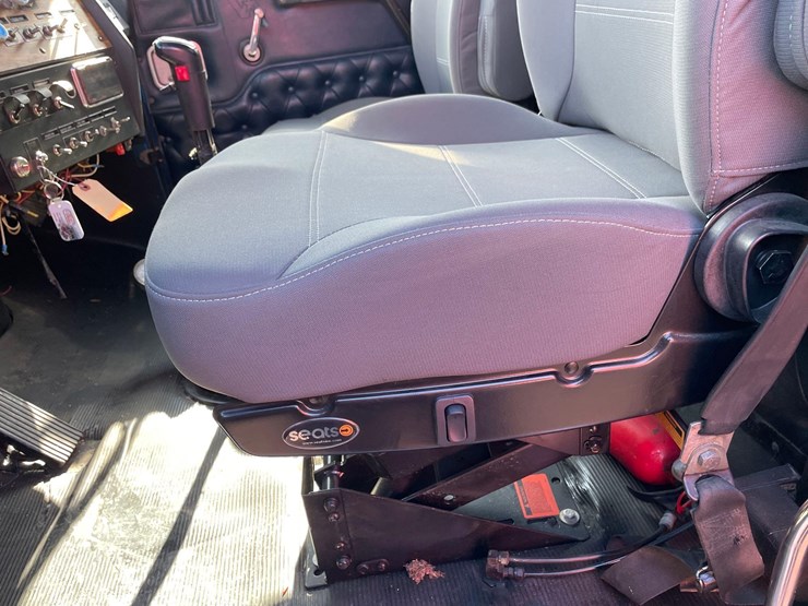 1996-western-star-4900-image-21