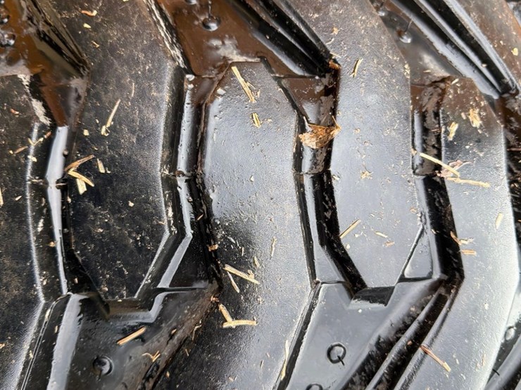 2019-case-586h-image-13