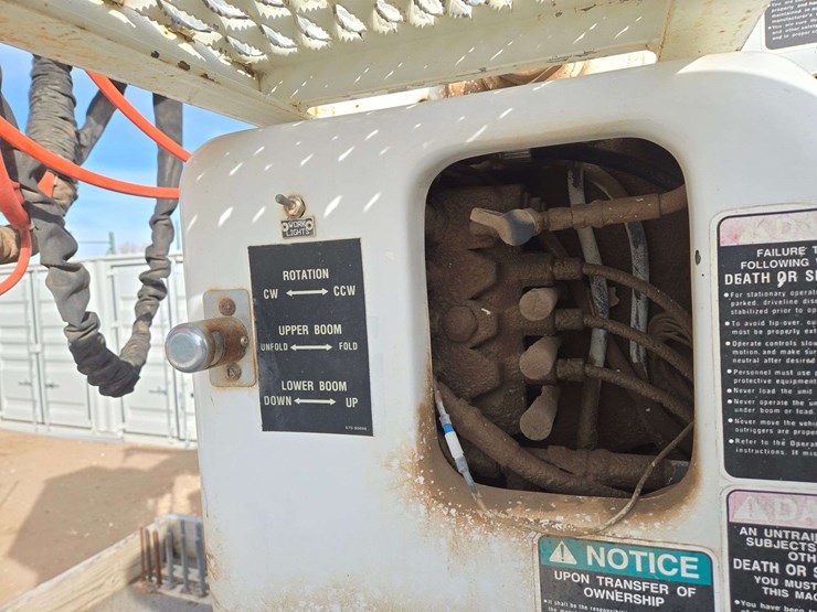 2001-international-2001-image-19