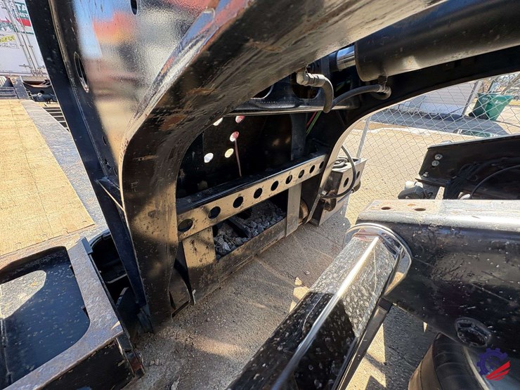 2023-fontaine-lowboy-image-56