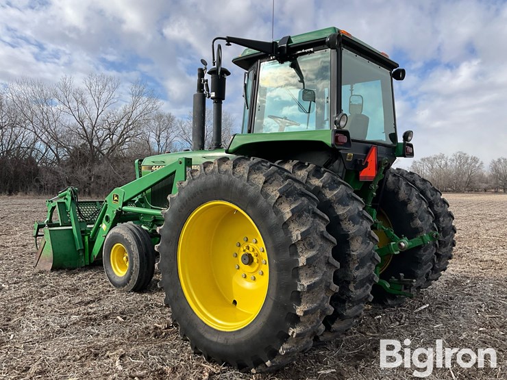 1980-john-deere-4440-image-7