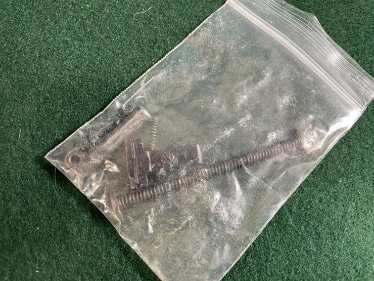 ruger-mark-ii-22lr-pistol-image-12