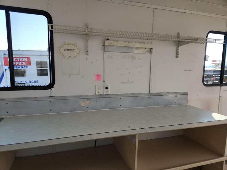 loadmaster-28'-kitchen-trailer,-enclosed,-tandem-axle,-windows,-water-heater,-counters,-sink-image-13