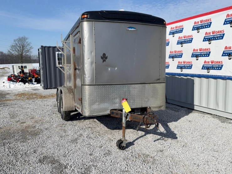 united-cargo-10'-trailer-sn#56jte1022ea134773,-tandem-axle,-ladder-hooks-on-side-image-3