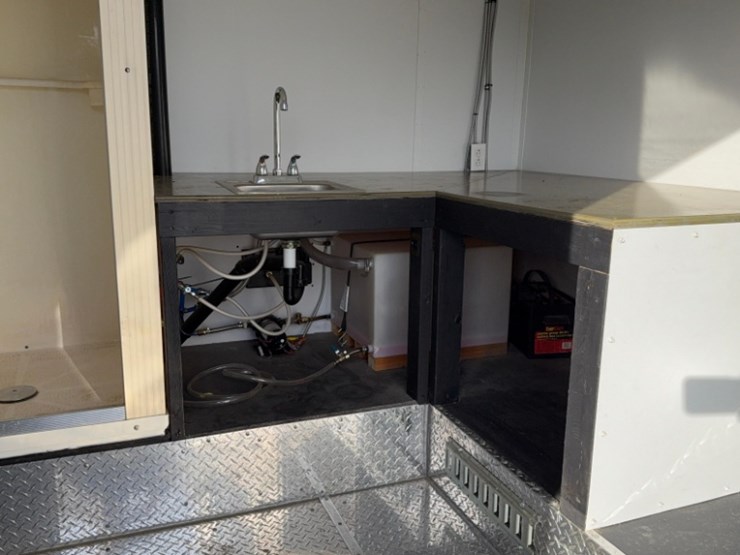 (inv.51016)-2017-bravo-trailers-vin:-542be2421gb013568,-24'-trailer-with-bathroom,-ac,-hot-water,-image-22