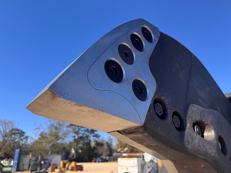 #2760-•-2018-shearcore-fortress-sf75r-rotating-shear-image-18