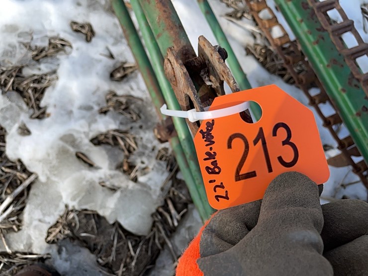 tag-#213,-22'-bale-o-vator-image-2