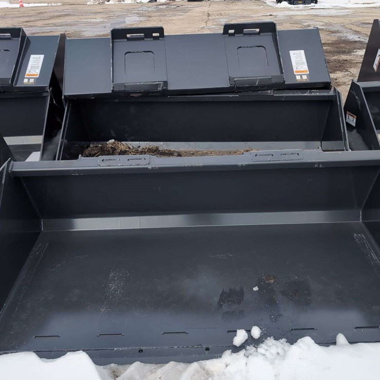 (1) Wolverine 72" Skid Steer Track Duty Bucket TDB-11-72W