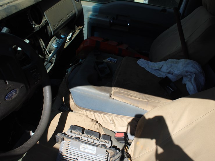 2016-ford-f550-image-13