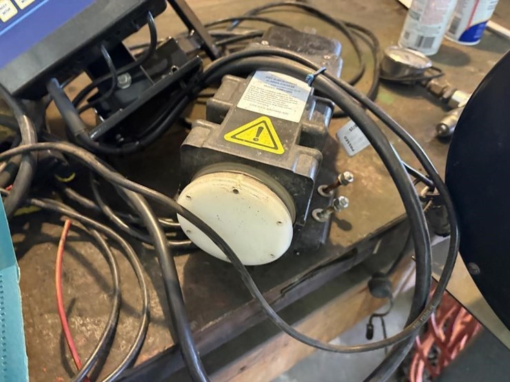 great-plains-yp425a-image-18