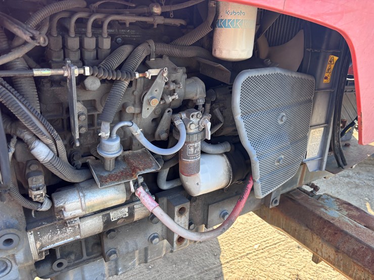 kubota-m6040-image-10