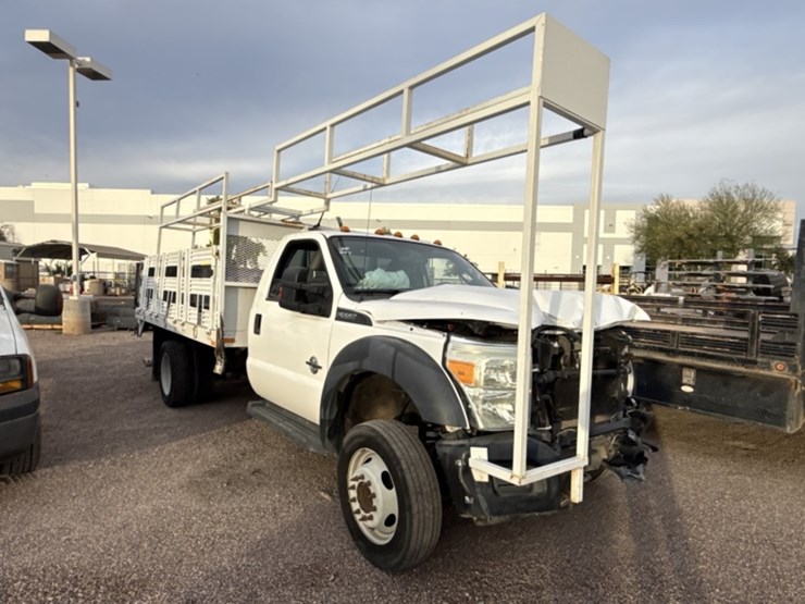 2016-ford-f550-image-3