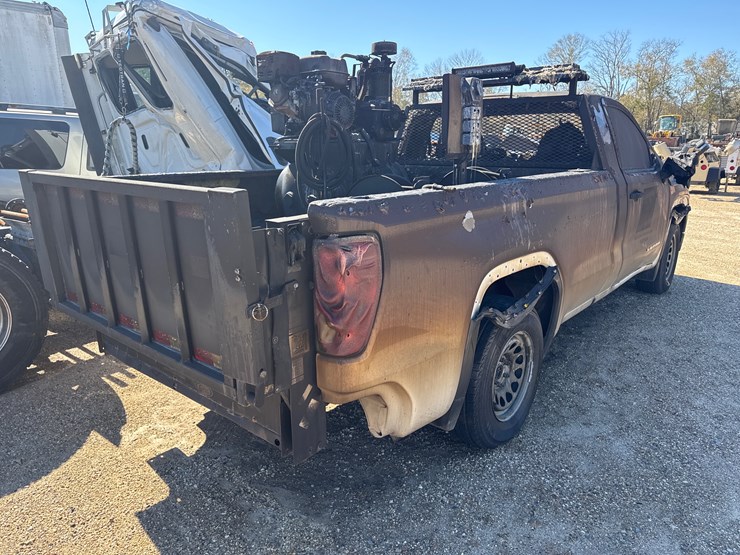 2022-gmc-sierra-1500-image-5