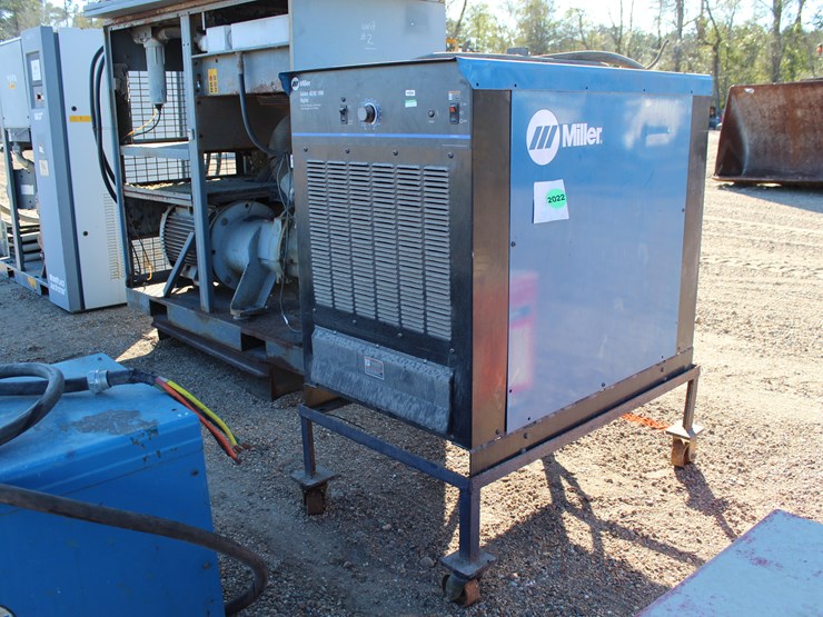 #3488-•-miller-subarc-welder-image-1