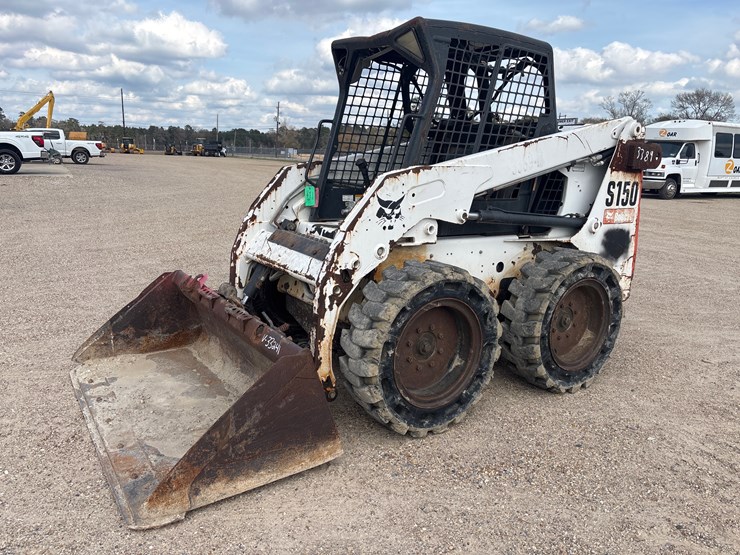 2009-bobcat-s150-image-1