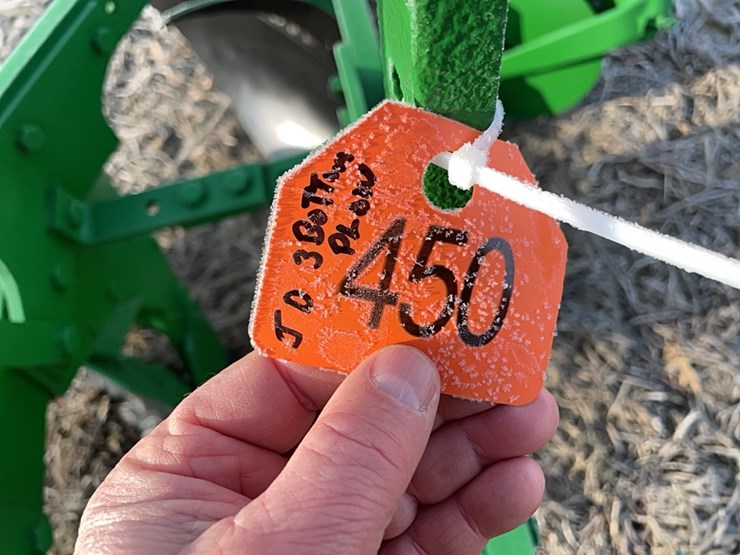 tag-#450,-jd-3btm-plow-image-2