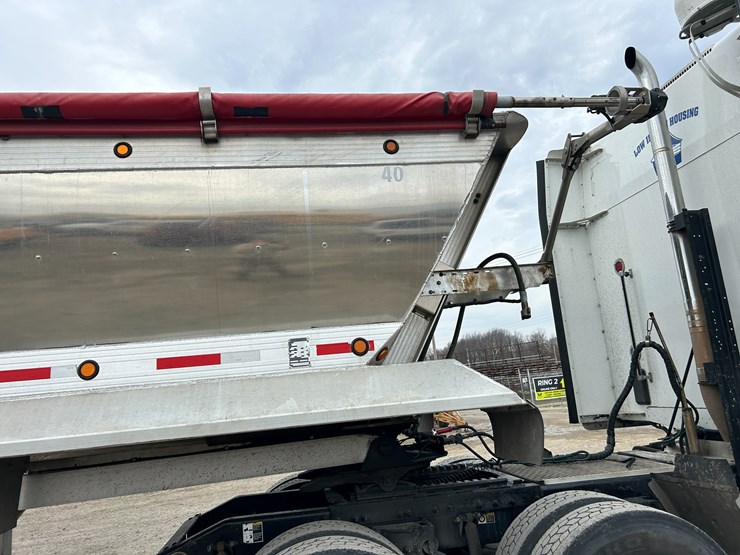 2015-travis-39-image-26