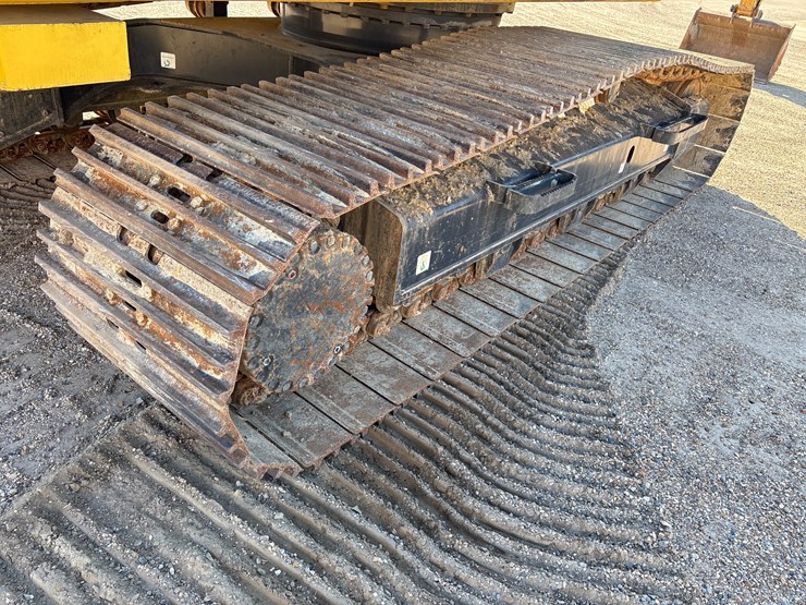 2024-komatsu-pc290-lc-11-image-9