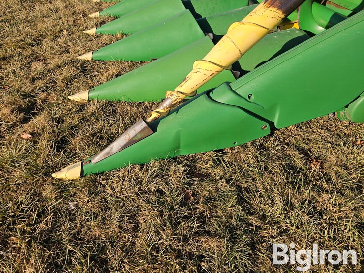 2008-john-deere-608c-image-9