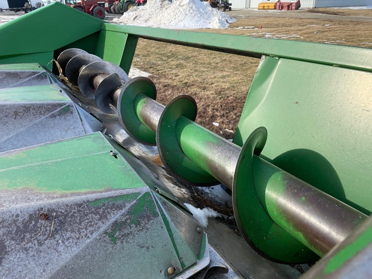 john-deere-444-image-13