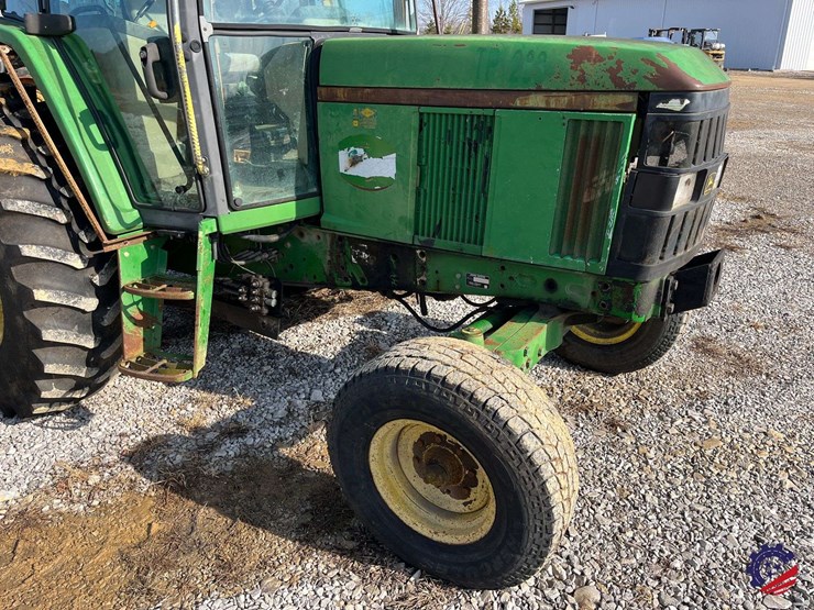 john-deere-6405-image-26