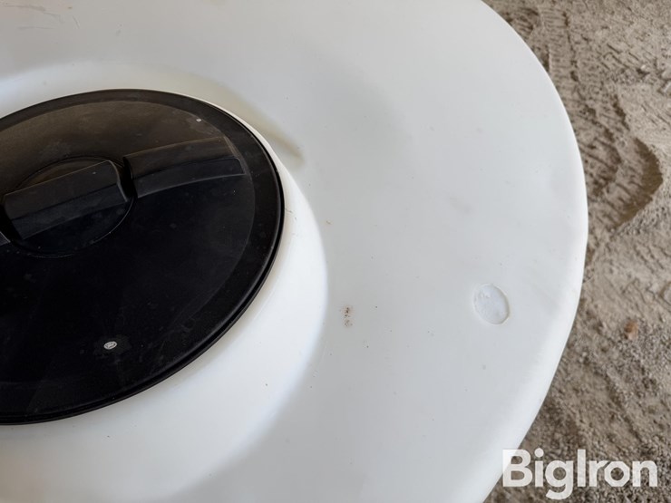 ace-roto-mold-2000-gallon-poly-vertical-tank-image-13