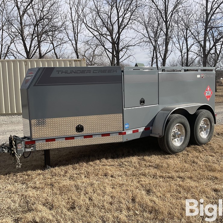 2022 THUNDER CREEK EQUIPMENT FST 990