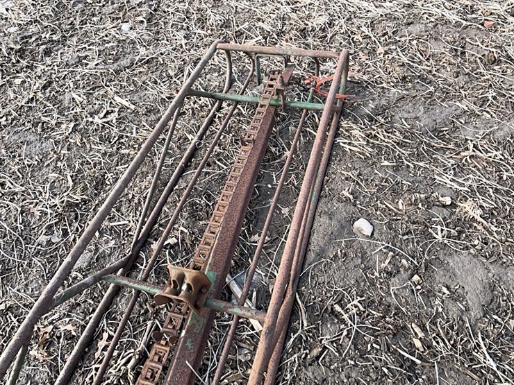 tag-#213,-22'-bale-o-vator-image-4