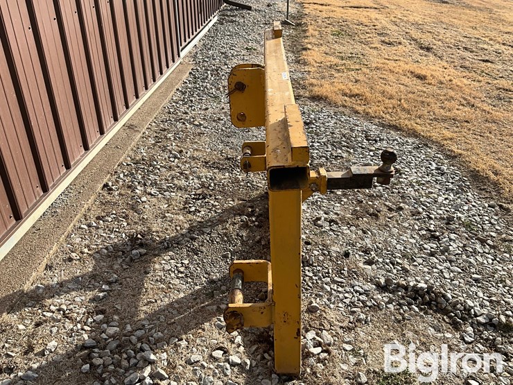 value-eng-3-pt-receiver-hitch-attachment/head-carrier-image-4