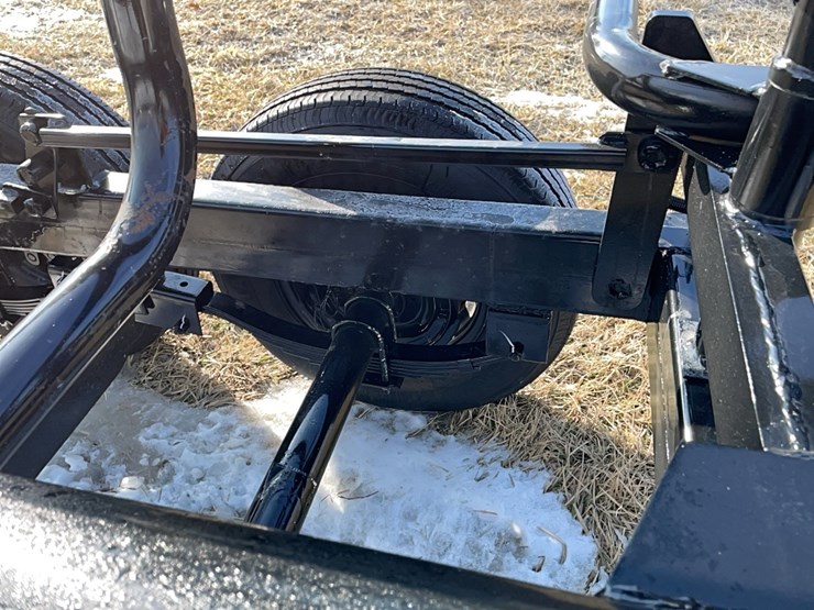 tag-#100,-new-36'-easy-haul-round-bale-trailer-image-16