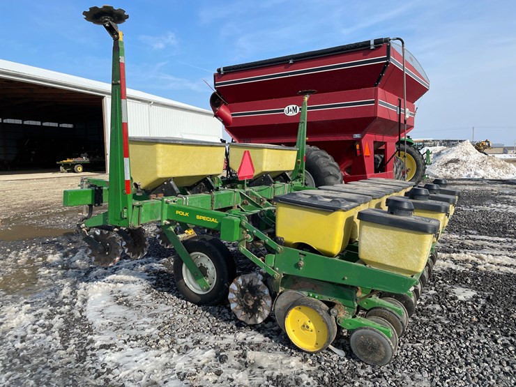 john-deere-7000-image-9