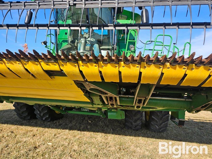 2015-john-deere-635fd-image-13