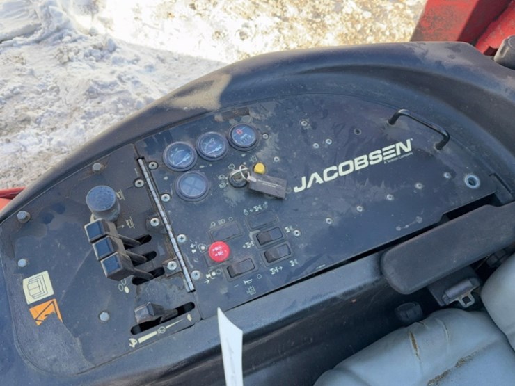 jacobsen-hr9016-image-22