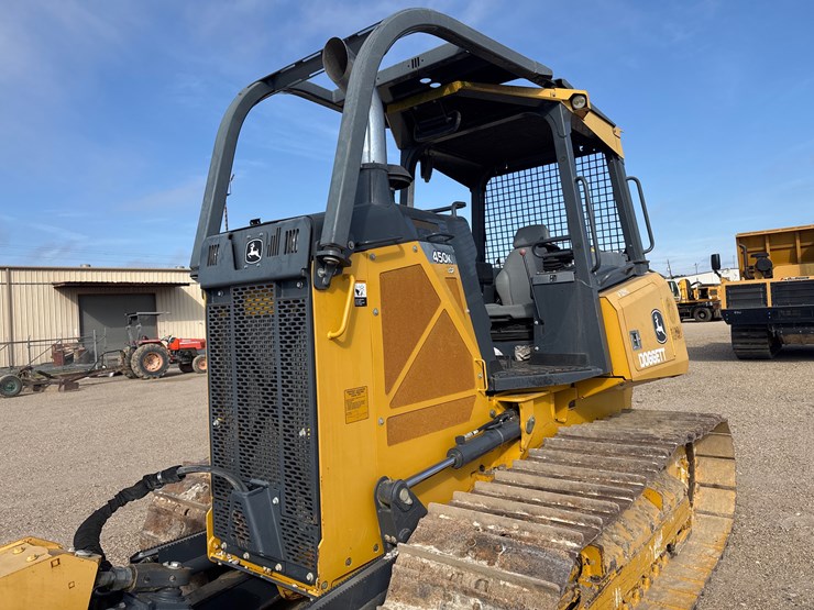 2018-deere-450k-image-7