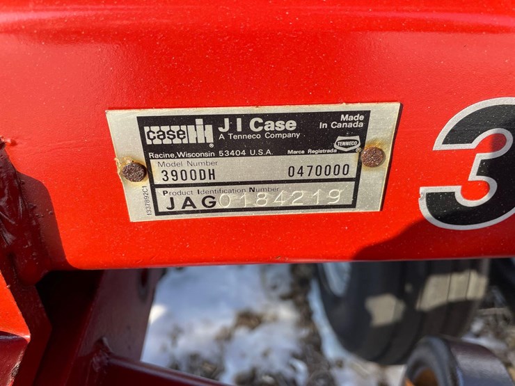 case-ih-3900-image-17