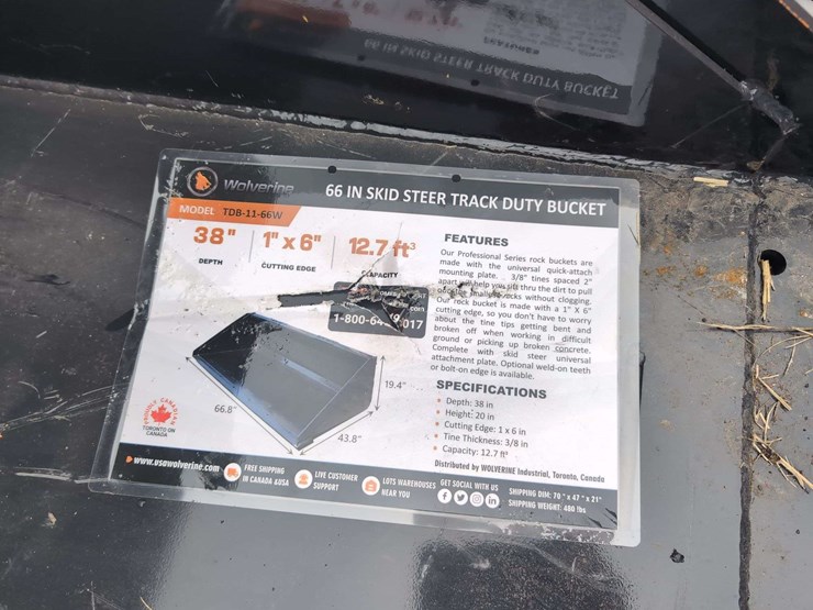 (1)-wolverine-66"-skid-steer-track-duty-bucket-tdb-11-66w-image-4