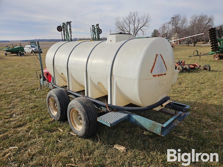 1000-gal-nurse-trailer-image-7