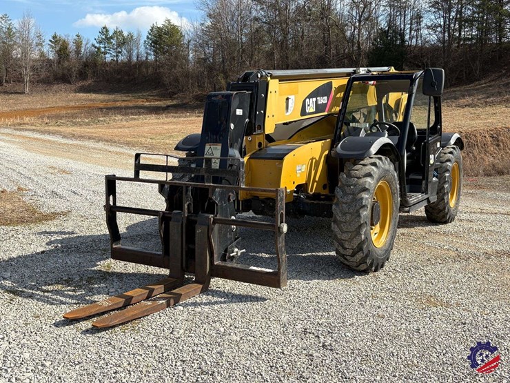 2019-caterpillar-tl642d-image-19