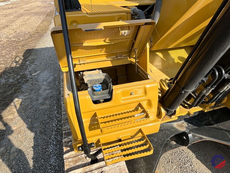 2018-caterpillar-326fl-image-71