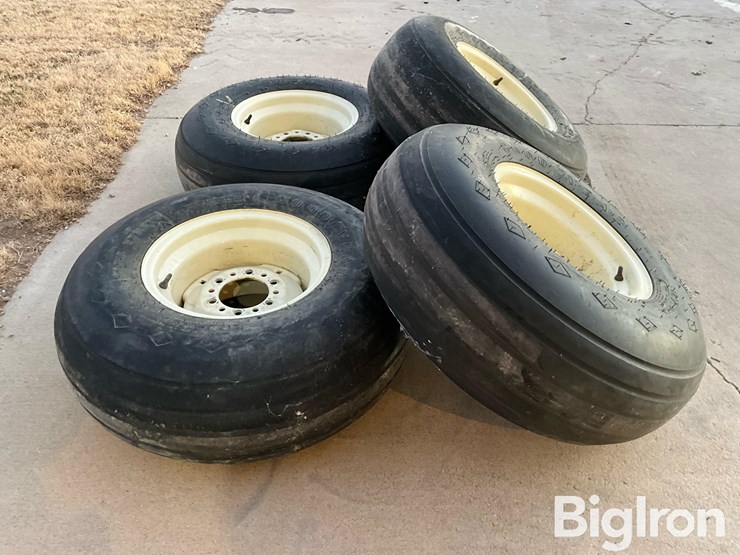 goodyear-12.5l-15-implement-tires-on-rims-image-4