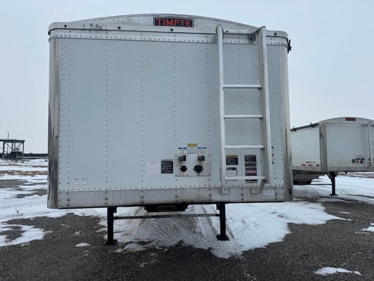 2017-timpte-hopper-bottom-image-8