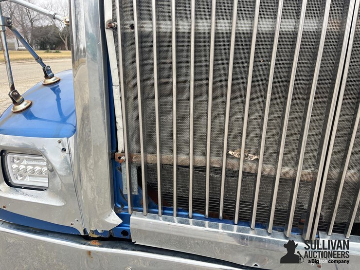 2007-international-9900i-image-14