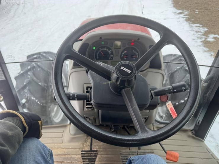 2011-case-ih-maxxum-110-image-24