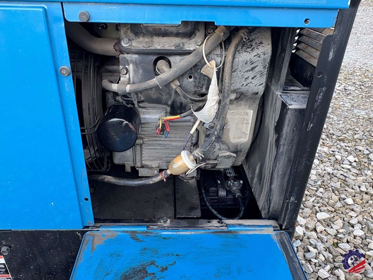miller-bobcat-250-welder-/-generator-image-8